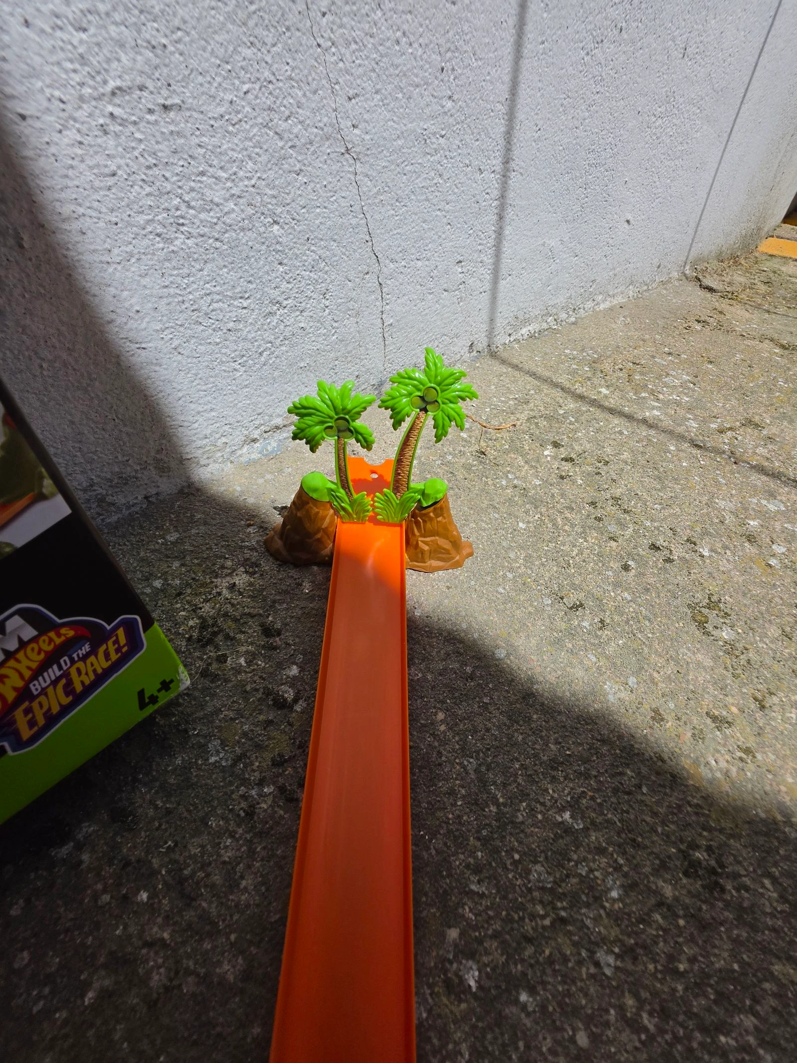 Pista Hot Wheels Volcano Blast  (Supervolcán – photo 10